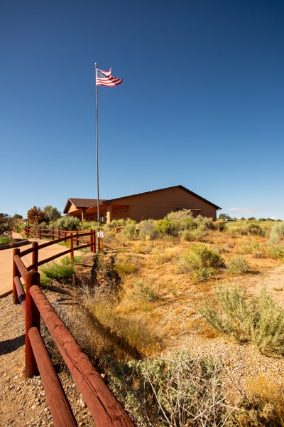 Canon EOS 5D Mark III - Canon EF 17-40mm f/4L USM - 20.0 mm - 1/320 - 8.0 - 100