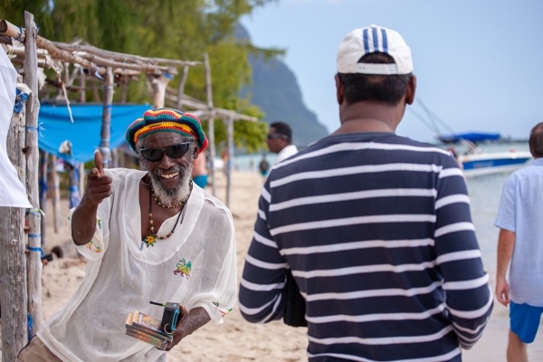 Canon EOS 5D - Canon EF 70-200mm f/4L IS USM - 70.0 mm - 1/500 - 4.0 - 100