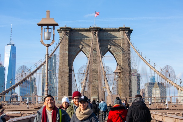 Canon EOS 5D Mark II - Canon EF 70-200mm f/4L IS USM - 70.0 mm - 1/250 - 7.1 - 100