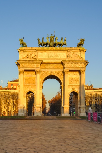 X-S10 - XF23mm F2 R WR - 23.0 mm - 1/320 - 8.0 - 640