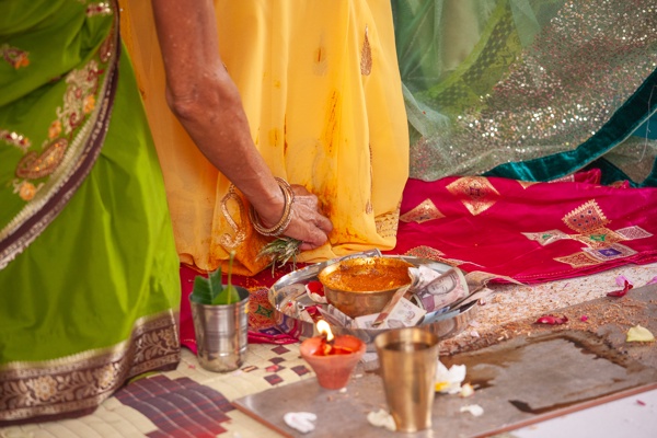 Canon EOS 5D - Canon EF 70-200mm f/4L IS USM - 138.0 mm - 1/250 - 4.0 - 1000